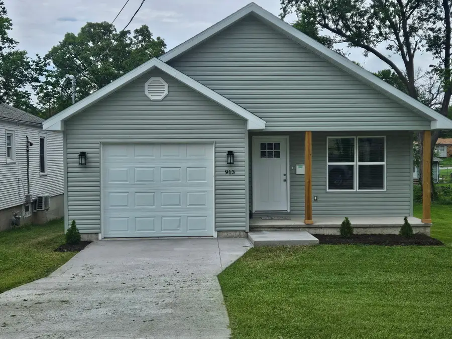 913 W Della Street, Springfield, MO 65803 - #2