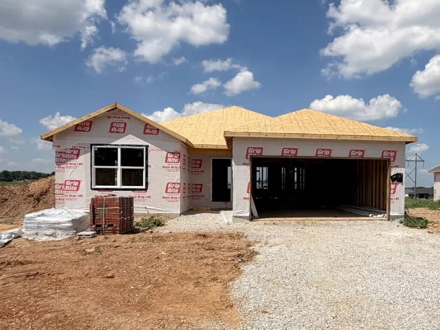 733 W Brook Hollow Road, Nixa, MO 65714 - #2