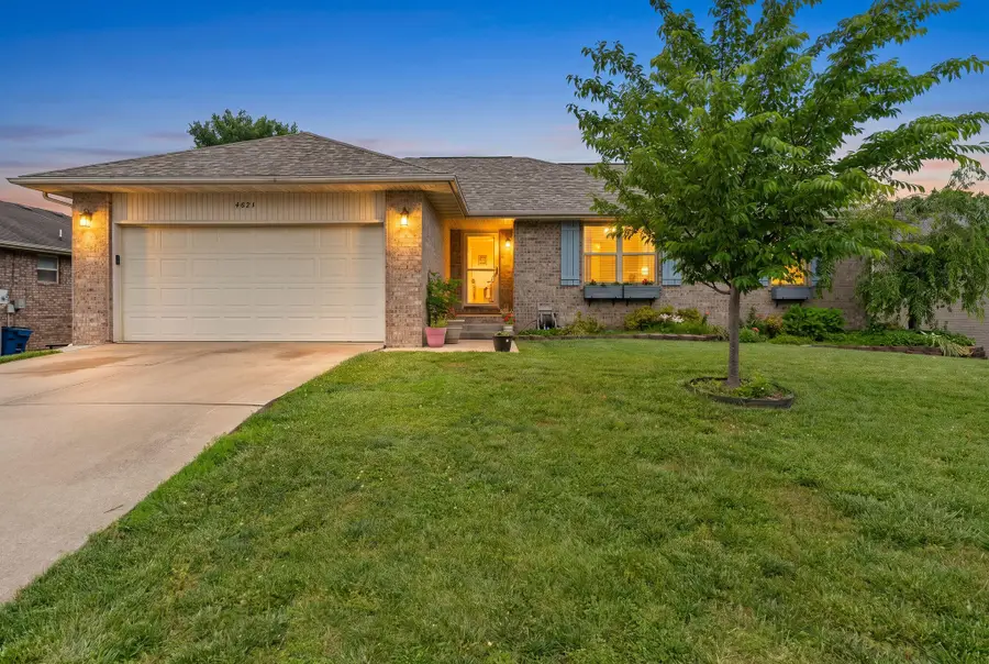 4621 S Ridgeview Avenue, Battlefield, MO 65619 - #2