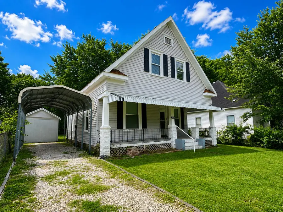 1422 N Texas Avenue, Springfield, MO 65802 - #2