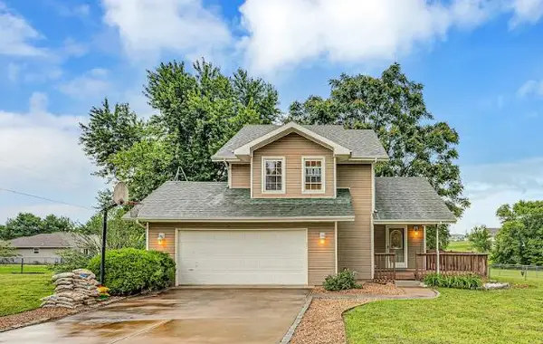 1501 W Kissee Trails Lane, Ozark, MO 65721
