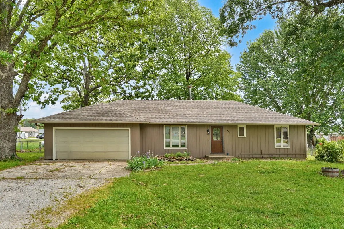 400 N Dogwood Street, Strafford, MO 65757 - #1