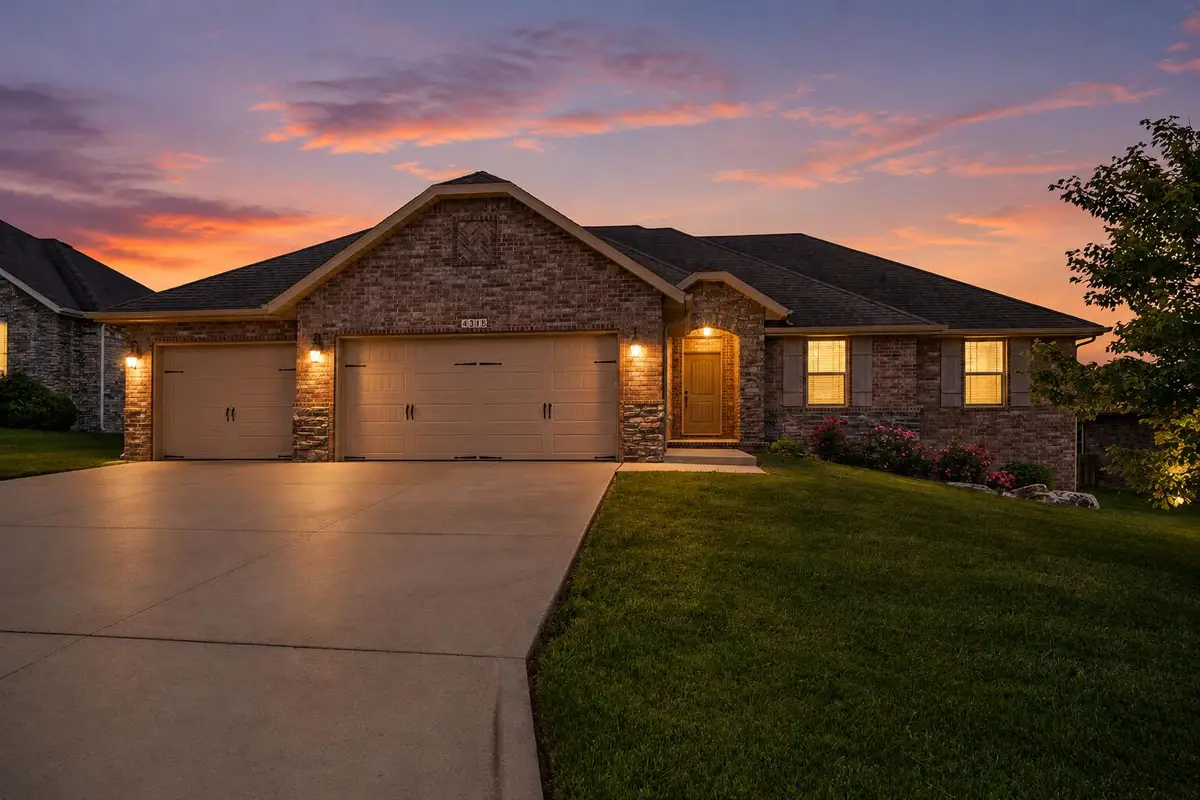 4318 E Kentbrook Drive, Springfield, MO 65802 - #1