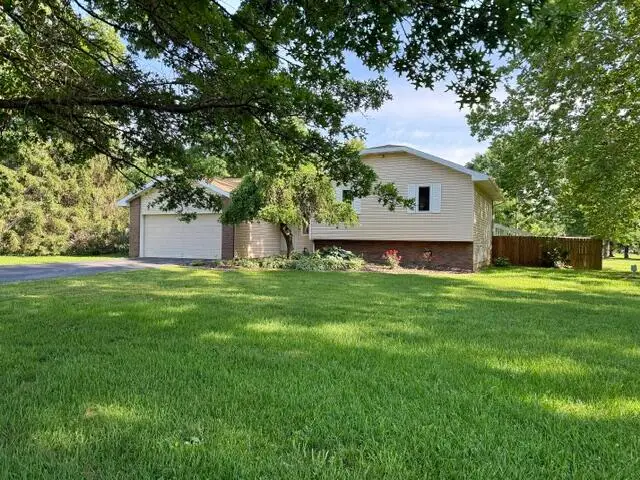 6208 E Spring Circle Drive, Springfield, MO 65809 - #2