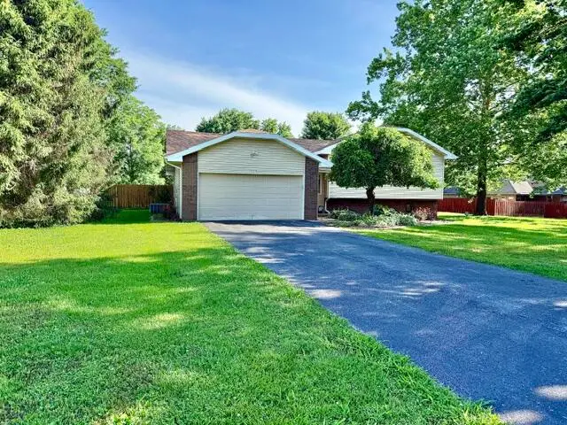 6208 E Spring Circle Drive, Springfield, MO 65809 - #3