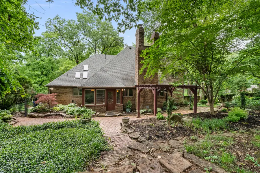 5715 S Kingston Road, Springfield, MO 65804 - #2