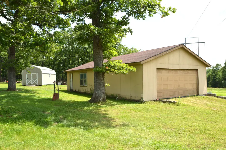20881 Lawrence 2052, Everton, MO 65646 - #3