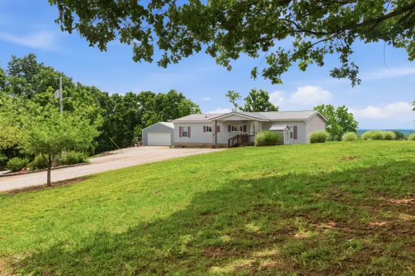 842 Mc Lean Road, Mountain Grove, MO 65711