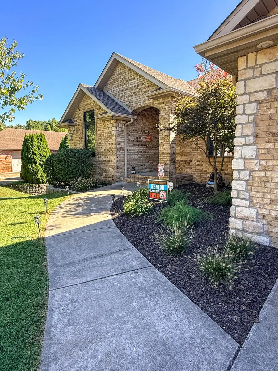 5080 E Copper Ridge Street, Springfield, MO 65809 - #2