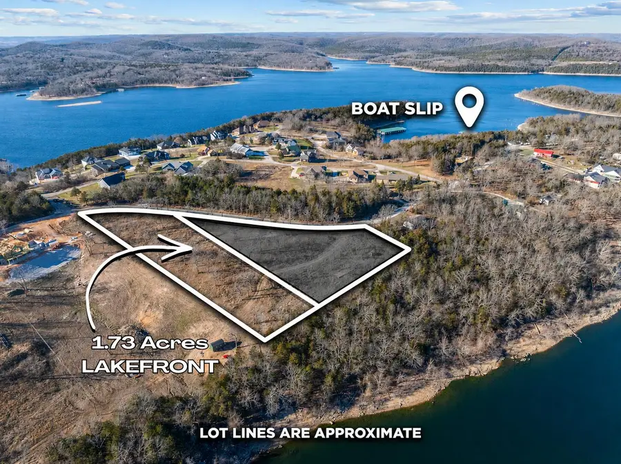 2416 Bread Tray Mountain Road, Lampe, MO 65681 - #2