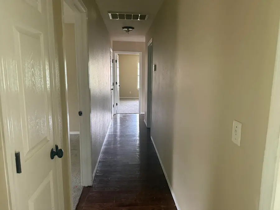 616 N Brown Avenue, Springfield, MO 65802 - #2