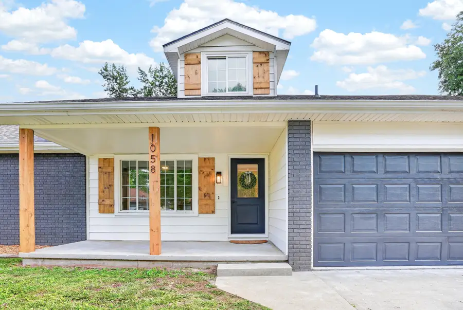 1058 E Cambridge Street, Springfield, MO 65807 - #3
