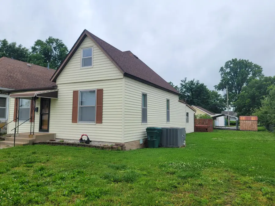 525 E Scott Street, Monett, MO 65708 - #3