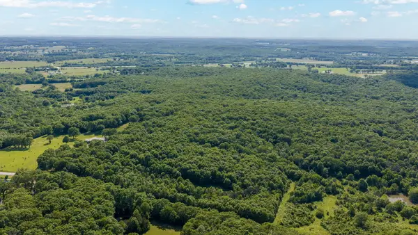 3093 S 25th Road, Humansville, MO 65674