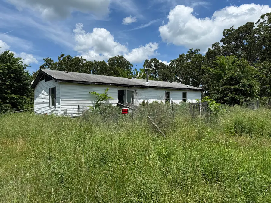 325 S Ozark Trail Drive, Goodman, MO 64843 - #2