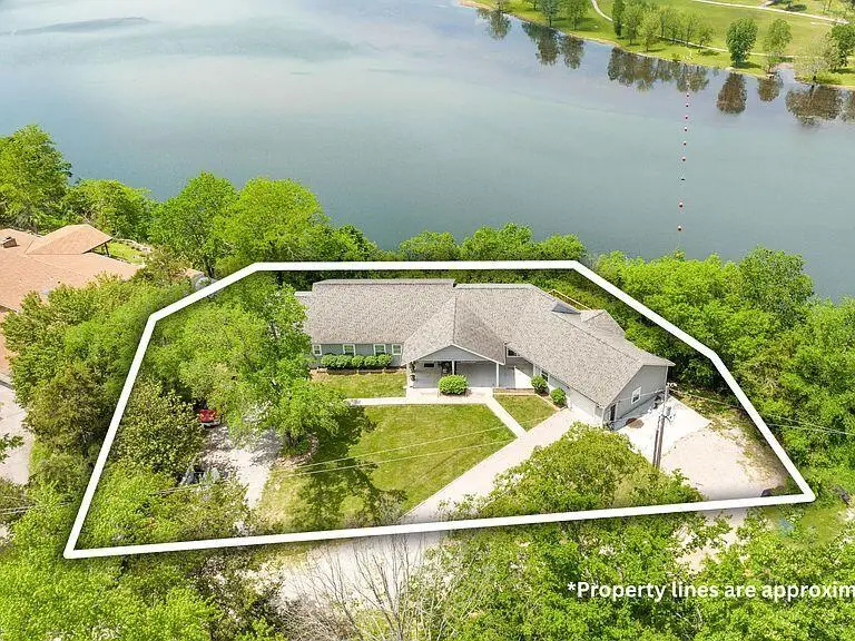 319 Cliff House Road, Powersite, MO 65731 - #2