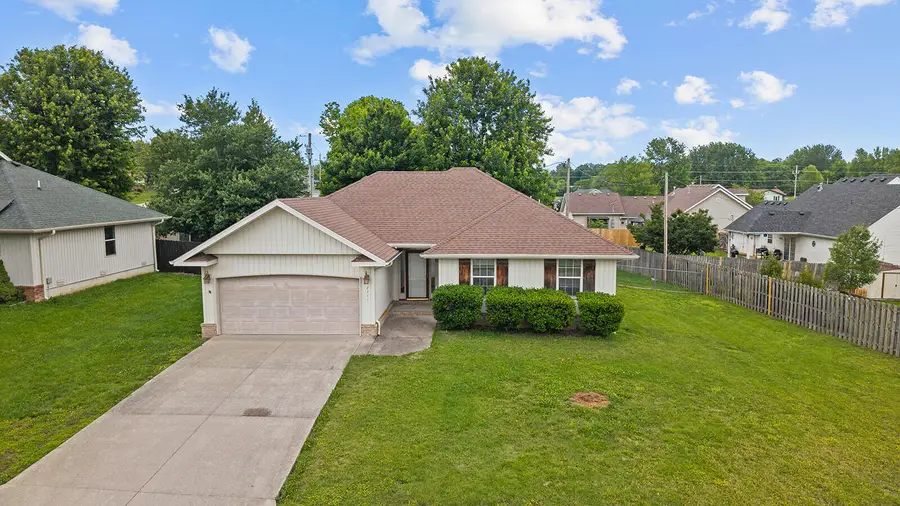 2323 E Logan Street, Republic, MO 65738 - #3