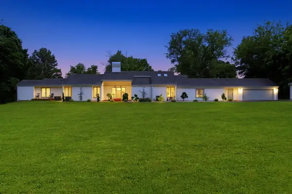 4734 E Farm Road 128, Springfield, MO 65802