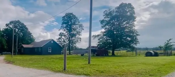20760 Oak Road, Neosho, MO 64850