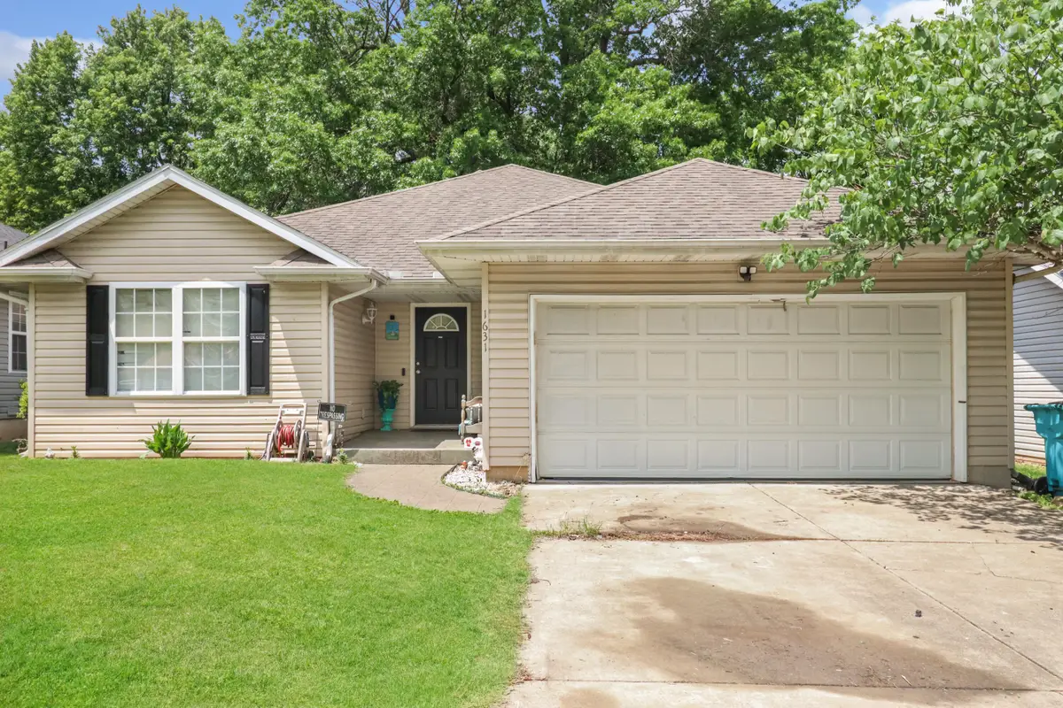 1631 N Burton Avenue, Springfield, MO 65803 - #1