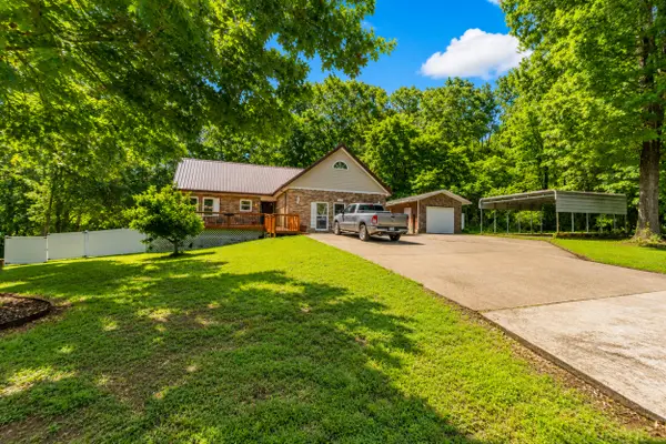 185 Glenwood Circle, Cassville, MO 65625