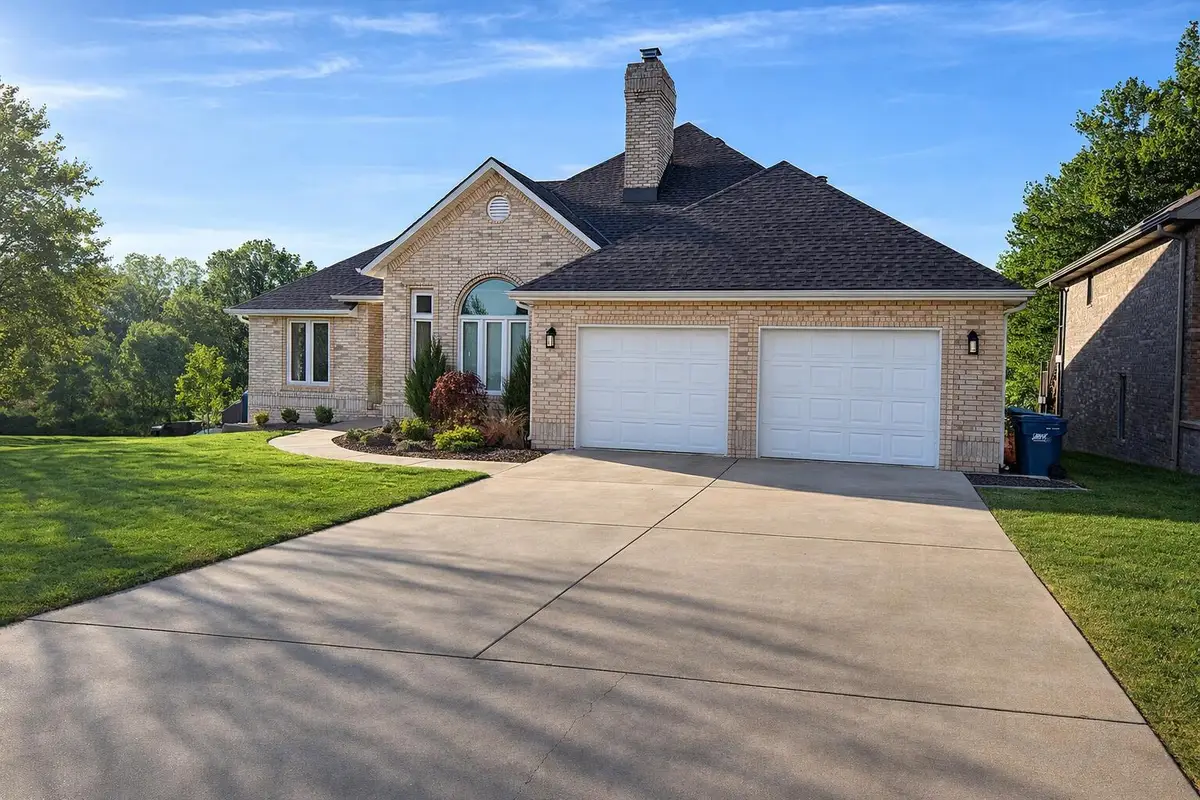4821 E Cherokee Street, Springfield, MO 65809 - #1