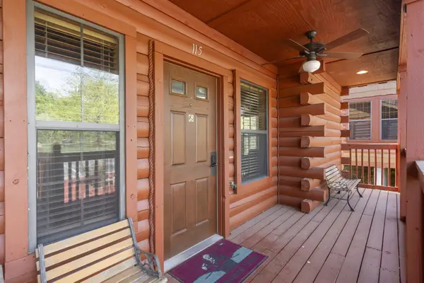 115 Grand Mountain Avenue, Branson, MO 65616