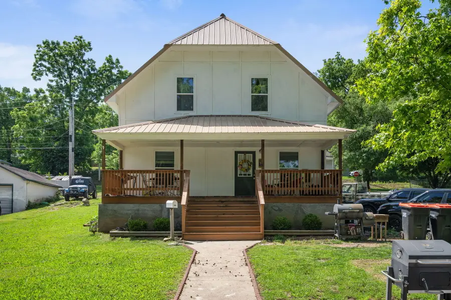 306 Gravel Street, Cassville, MO 65625 - #3