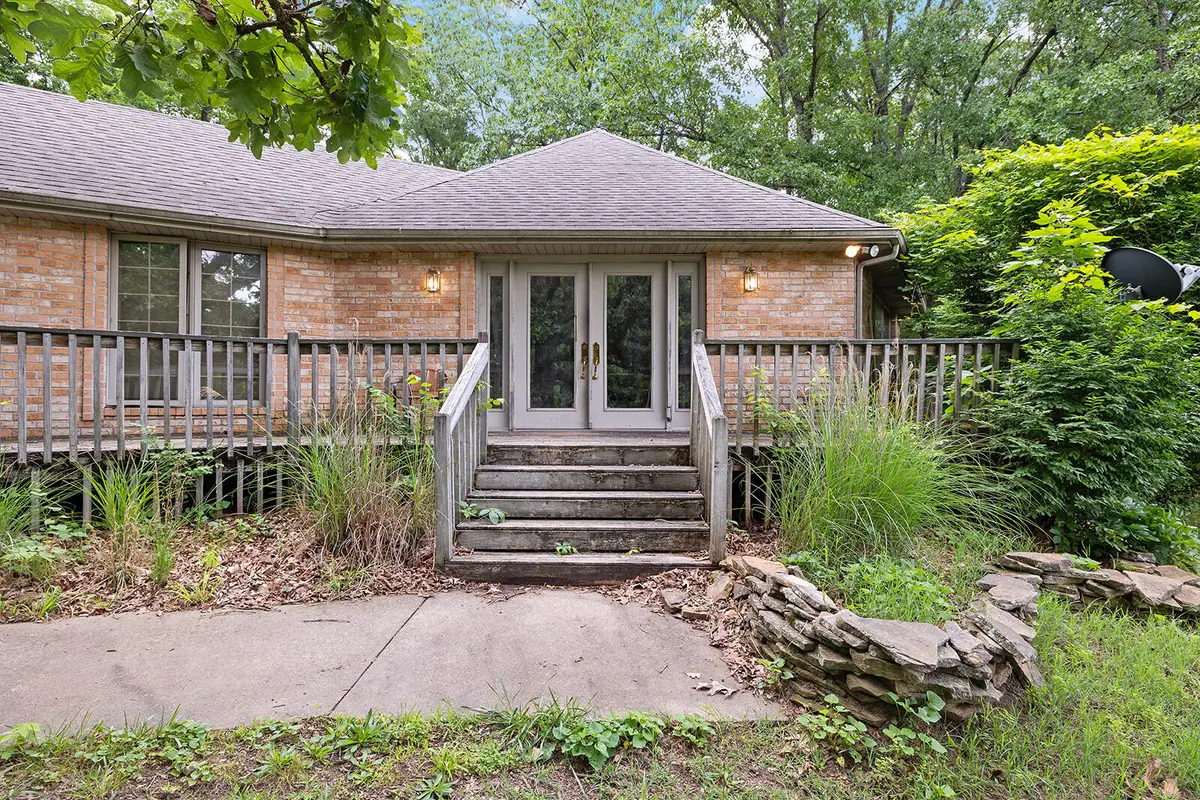 1126 Farm Road 235, Strafford, MO 65757 - #1