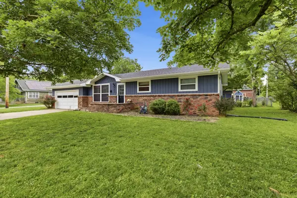 402 S Rice Street, Nixa, MO 65714