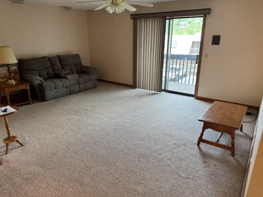 150 Wilshire Drive #54, Hollister, MO 65672 - #3