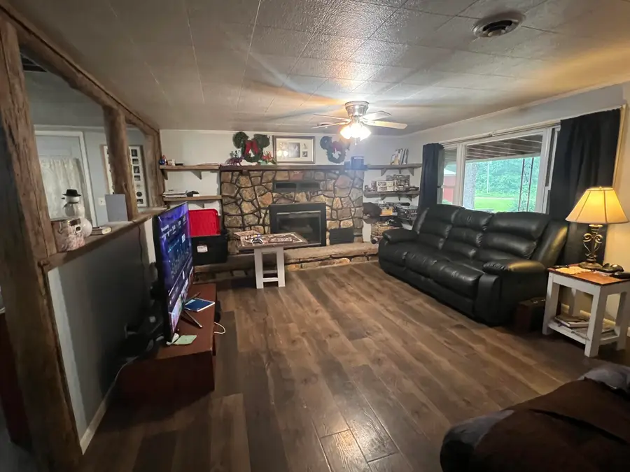 19755 Wildwood Drive, Raymondville, MO 65555 - #3