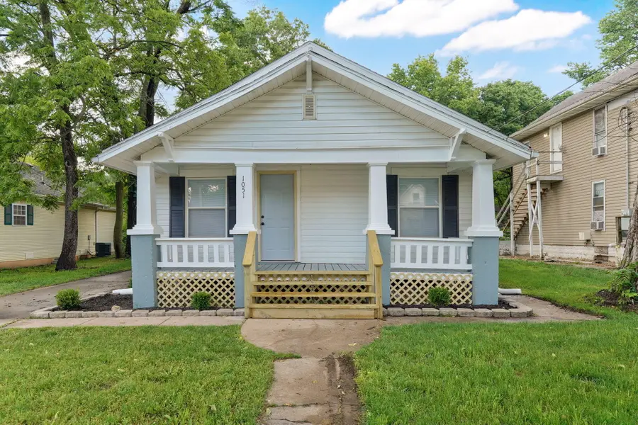 1051 W Mount Vernon Street, Springfield, MO 65806 - #2