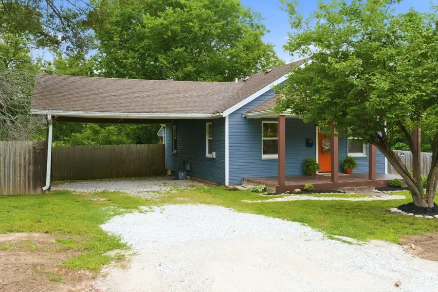 528 S Lexington Avenue, Springfield, MO 65806 - #3