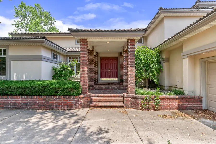 3733 E Cromwell Lane, Springfield, MO 65802 - #3