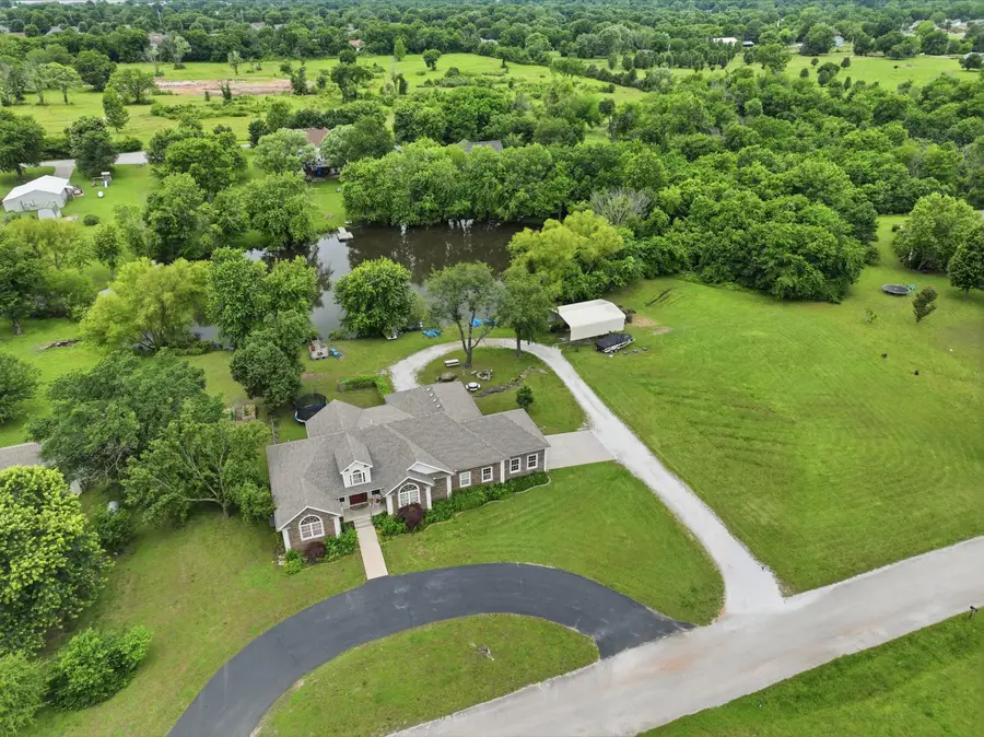 2355 S County Lane 124, Carthage, MO 64836 - #3