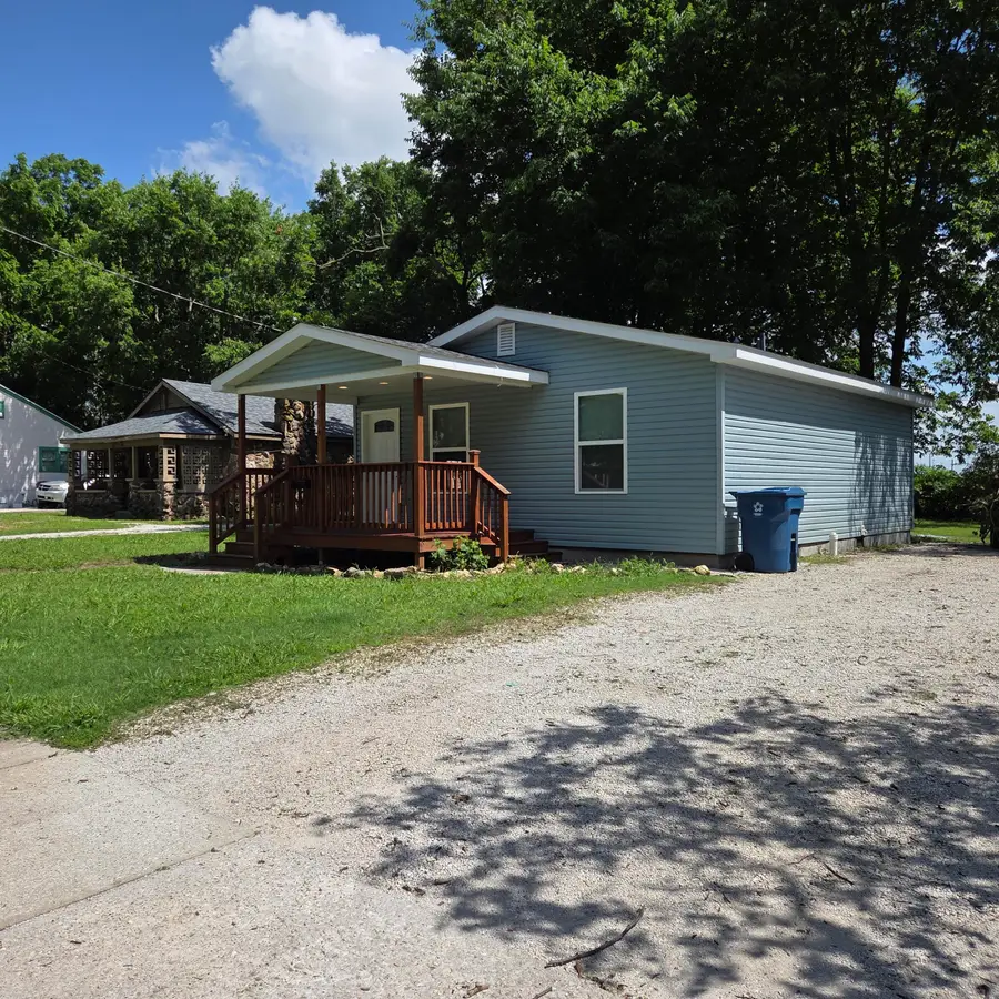 1622 W Chestnut Street, Springfield, MO 65802 - #2