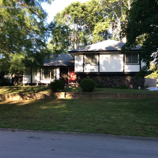 3746 S Ferguson Avenue, Springfield, MO 65807