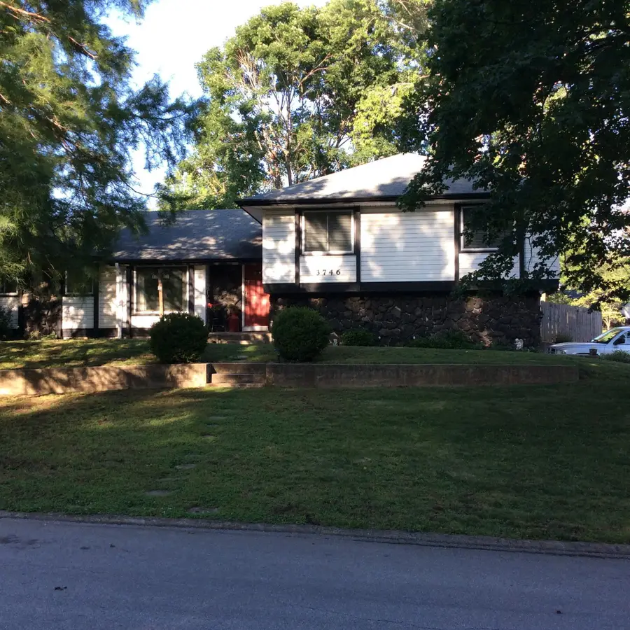 3746 S Ferguson Avenue, Springfield, MO 65807 - #2