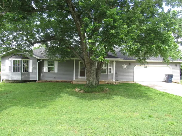 547 N Dill Street, Marshfield, MO 65706