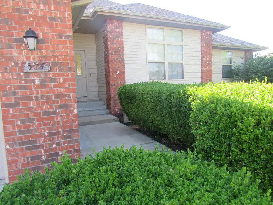 574 S Carriage Crossing, Nixa, MO 65714 - #3