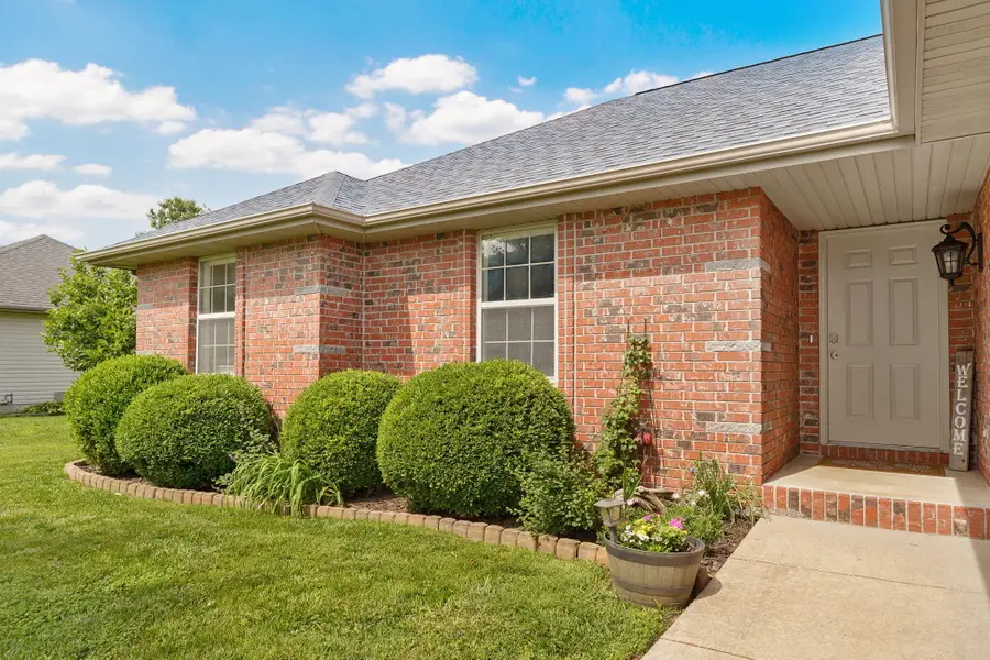 403 Deer Run, Willard, MO 65781 - #3