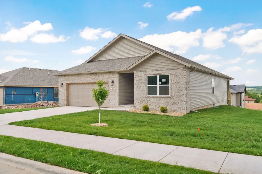 1005 W Jay Street, Ozark, MO 65721 - #2