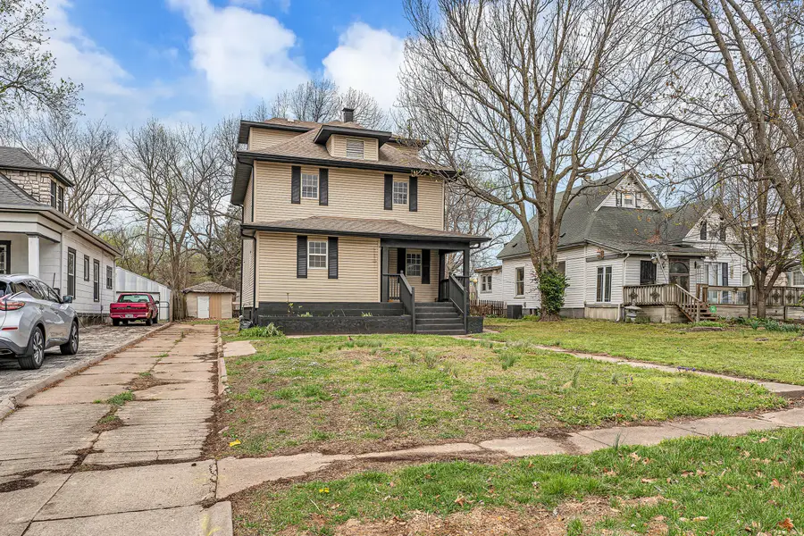 1885 N Douglas Avenue, Springfield, MO 65803 - #3