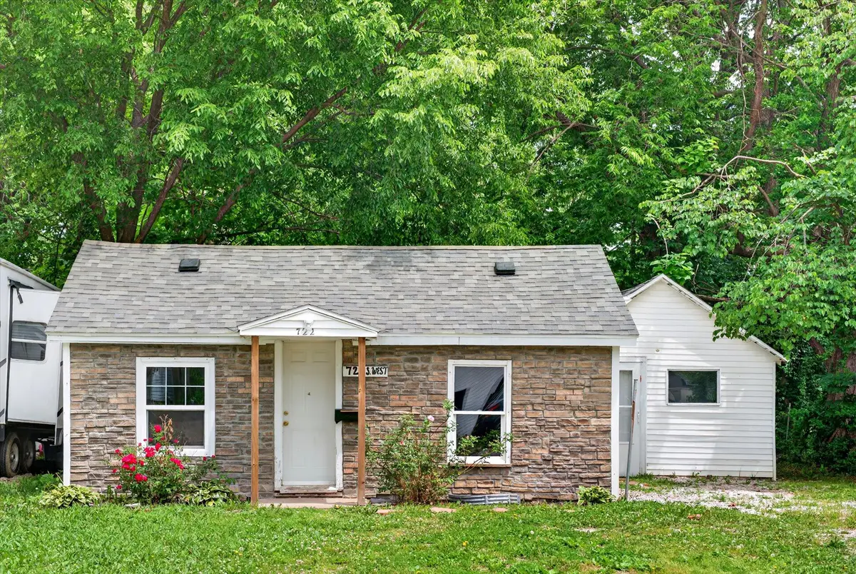 722 S West Avenue, Springfield, MO 65802 - #1