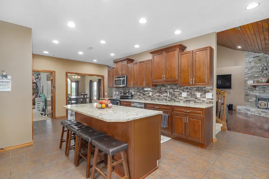8105 N Farm Road 207, Strafford, MO 65757 - #2