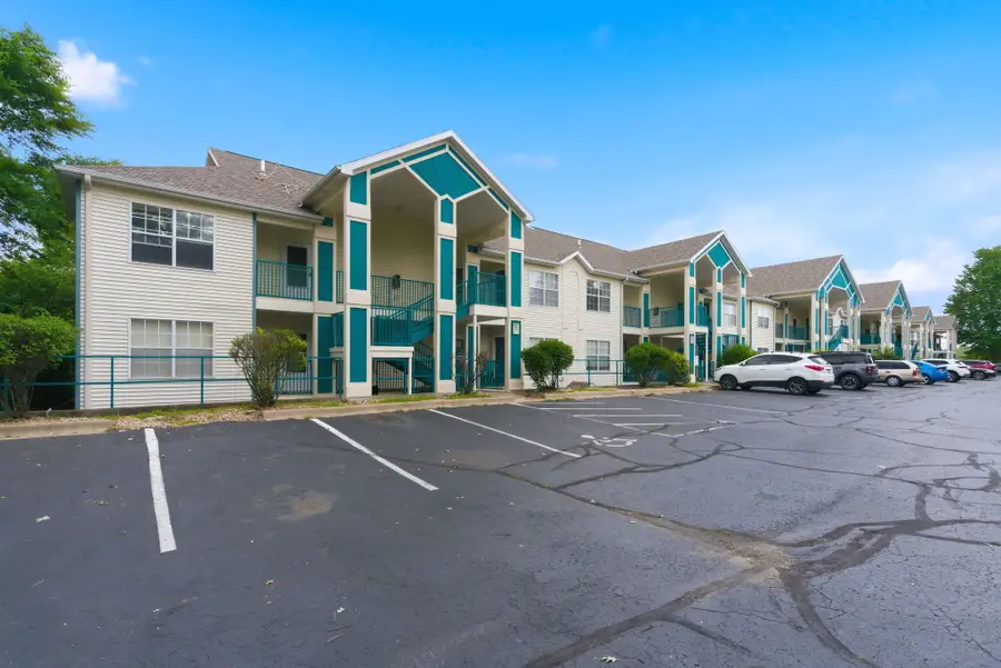 120 Spring Creek Court #1, Branson, MO 65616 - #2