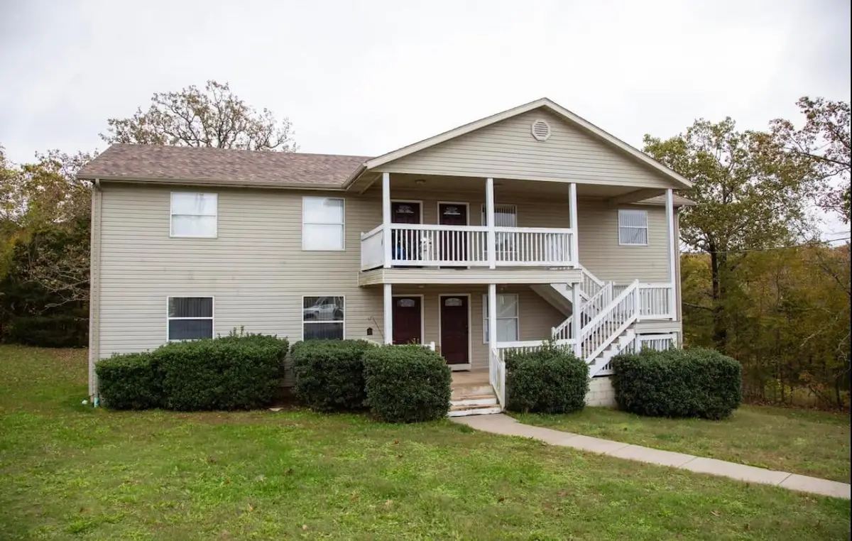 601-604 Twin Oaks Drive, Kirbyville, MO 65679 - #1
