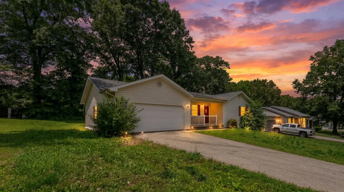 444 Regina Avenue, Thayer, MO 65791 - #1