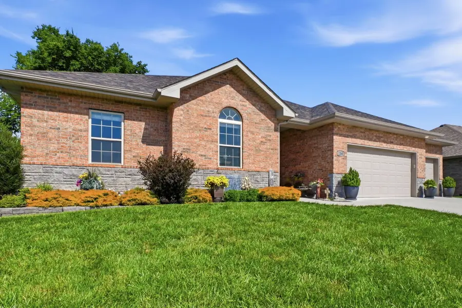 1260 S Mission Avenue, Bolivar, MO 65613 - #2